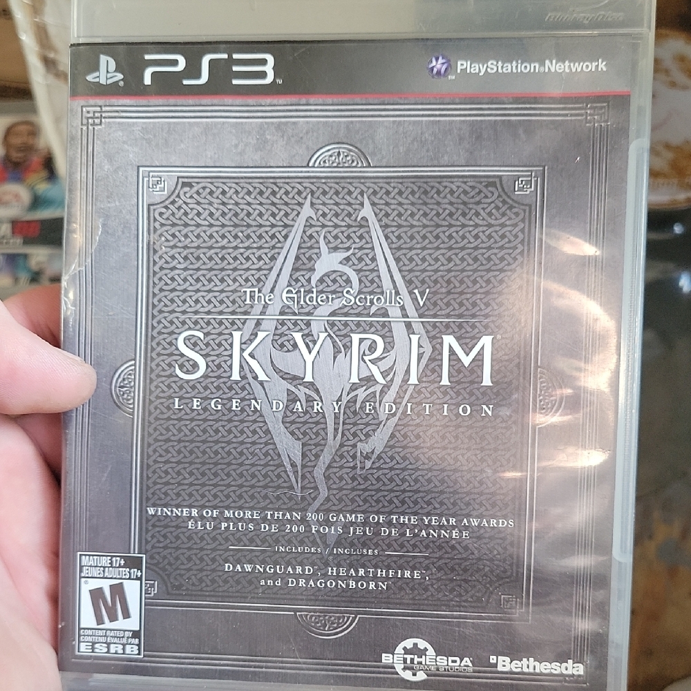 The Elder Scrolls V: Skyrim Legendary Edition for PS3 - Case & Manuel ONLY